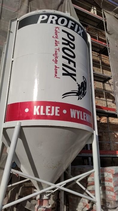 SILOS TRANSPORTOWY MOBILNY TYNK MALTA zaprawa cementowa kleje m-tec