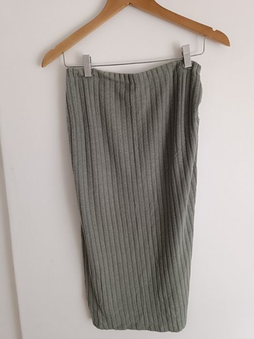 Conjunto 2 Peças SHEIN Frenchy - Verde Tropa/Azeitona - Tam S