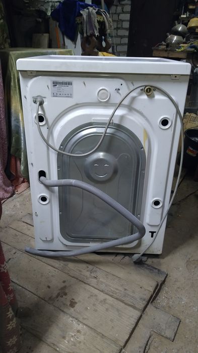 Продам стиральную машинку Samsung Diamond 7 кг.