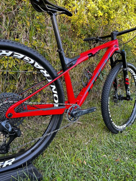 Bicicleta BTT  Trek supercaliber como nova
Gen 1
Como nova
Gen 1
Como