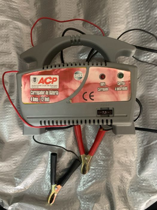 Carregador de Bateria ACP