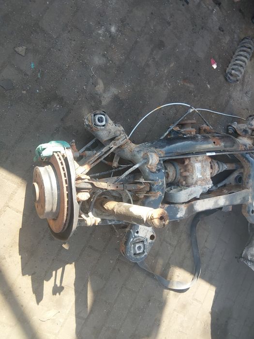 Tylne zawieszenie bmw e90,e91,e92