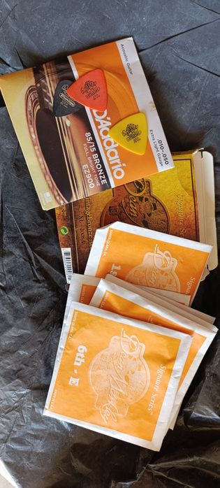 Продам чудову гітару