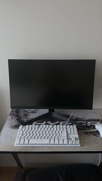 Montior LG Ultragear 165hz 24 polegadas
