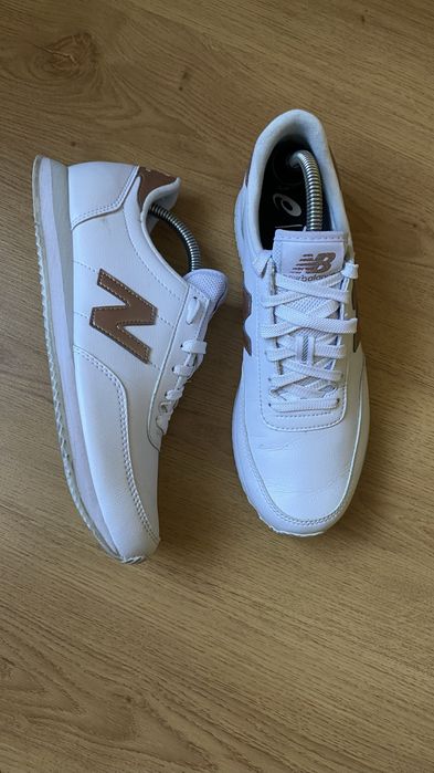Кросівки NEW Balance кросовк NB