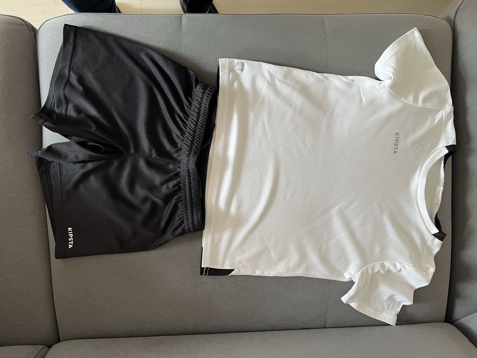 Zestaw treningowy t- shirt i spodenki idealne na wf r. 122 7 lat