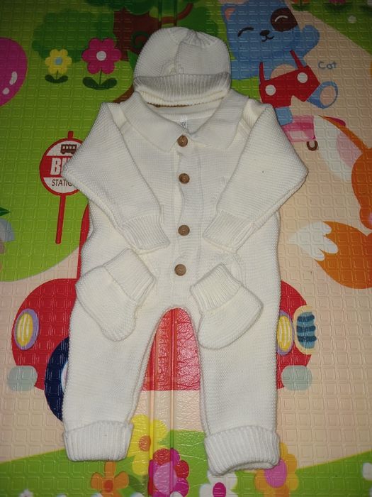 В'язаний комплект