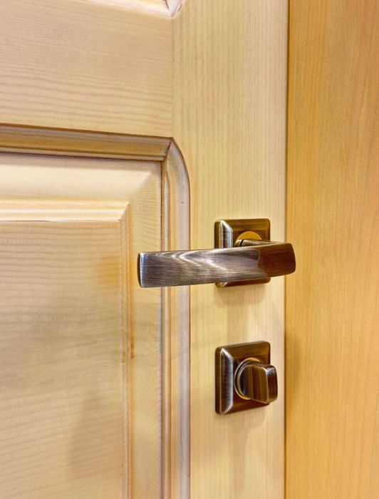 Продам 4к Красный камень, кирпич