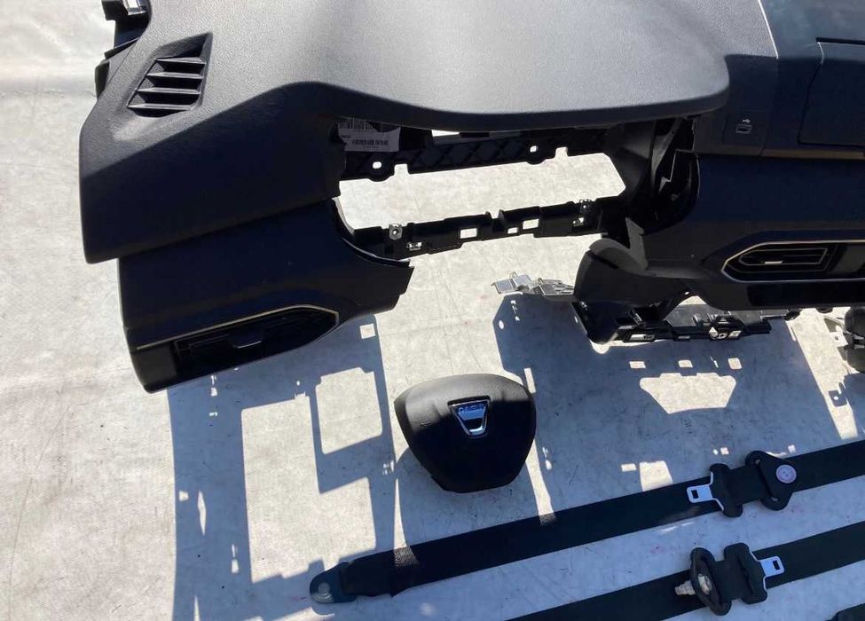 Dacia Sandero tablier airbags cintos kit completo
