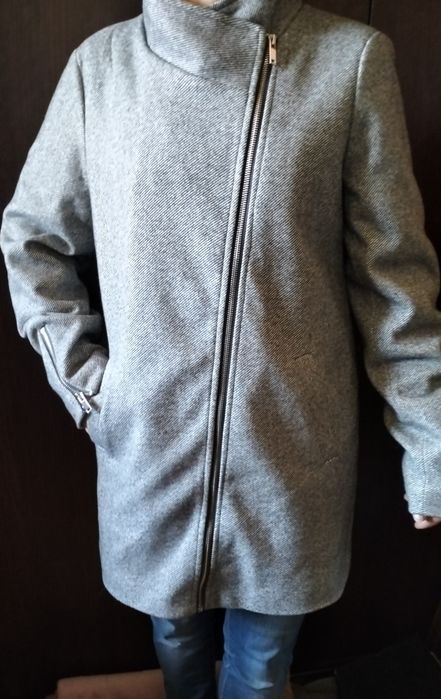 Płaszcz Szary Asymetryczny