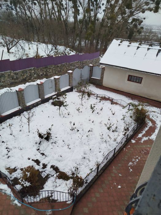 Житловий будинок з виходом до річки Південний Буг