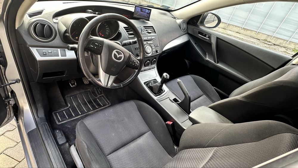 Mazda 3 2010 1.6d klima kamera cofania
