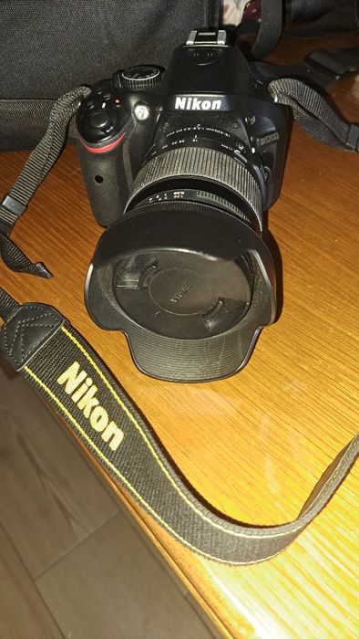 Máquina fotográfica Nikon