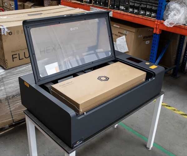 "Exaflux 60W 40x70 - Máquina de Demonstração (quase nova)