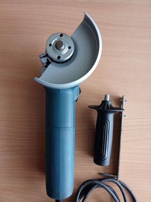 Болгарка BOSCH GWS 750-115 Professional.