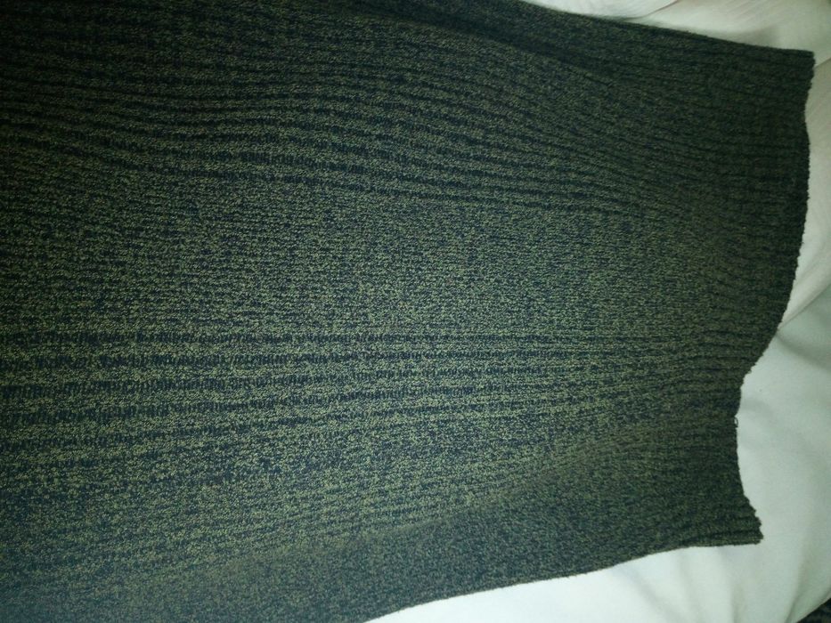 51. Spódnica damska rozmiar L-XL