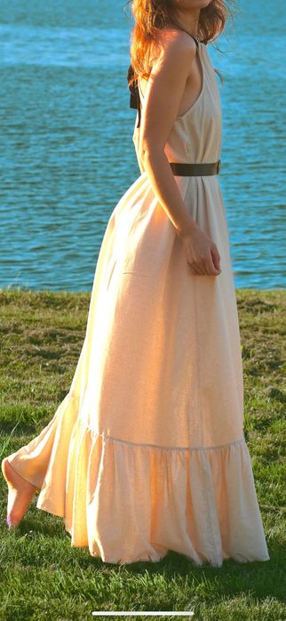 Лляна сукня міді