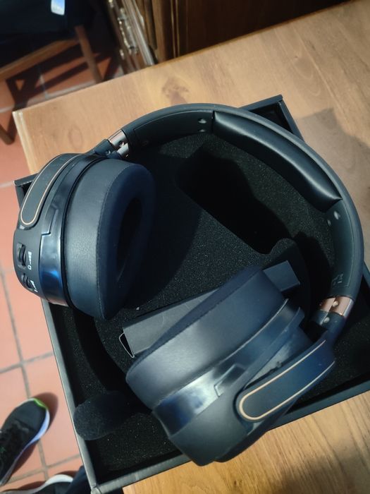 Audeze mobius headset