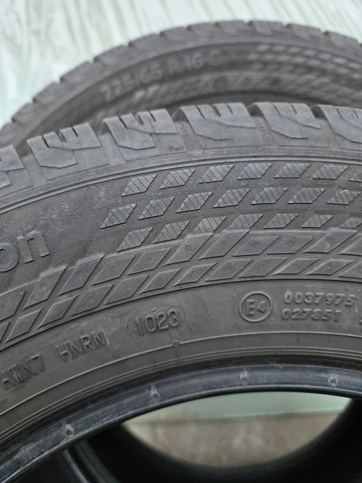 225/65R16C  continental van contact 4 season