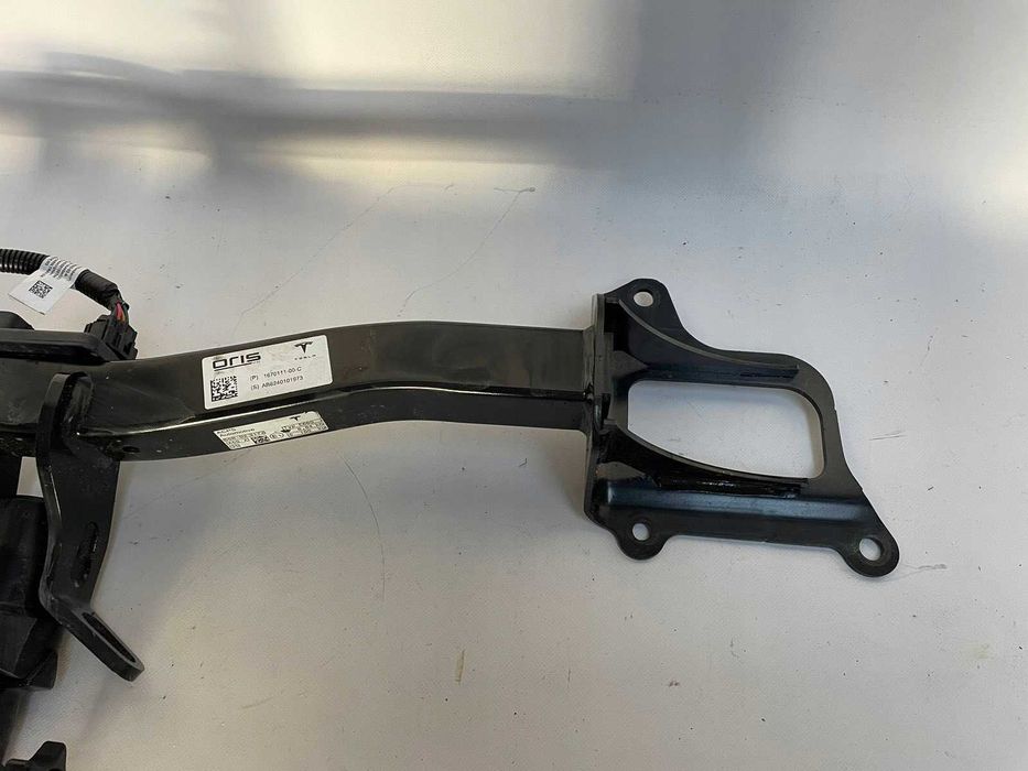 Фаркоп tesla 3, Y, S, X