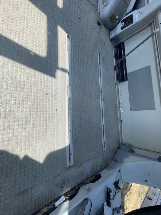 Podloga wykladzina vw t4 multivan lift