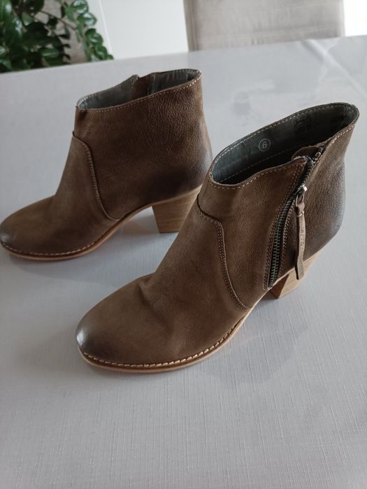 Nowe porządne botki Jack Wills, sztyblety, skóra naturalna rozm.37