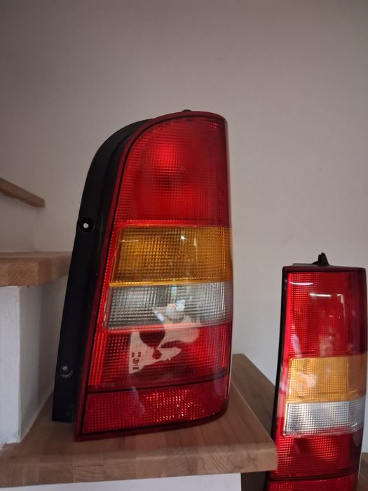 Lampy tylne merdedes vito