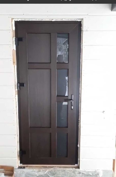 Пластиковые двери металлопластиковые доступная цена установка доставка