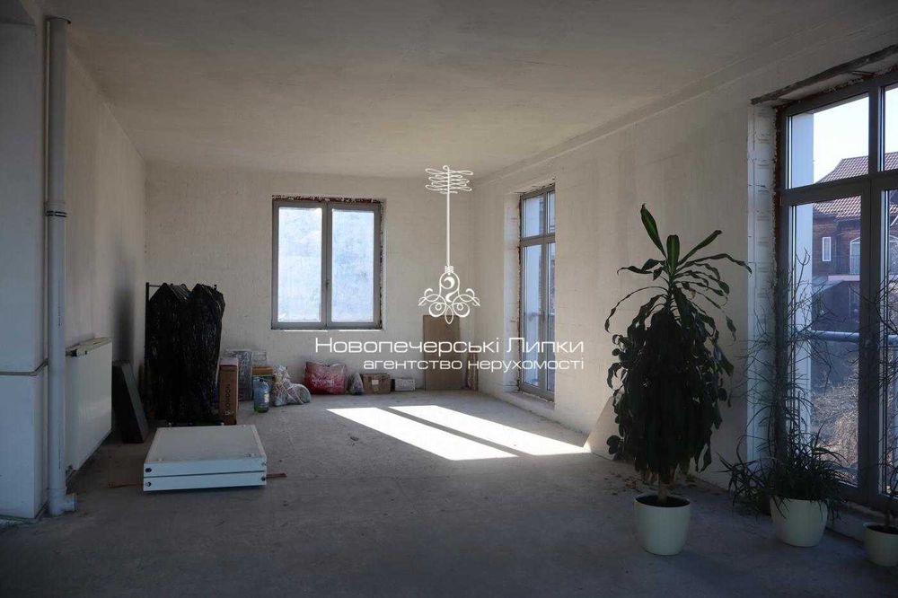 Продаж унікального пентхаусу без рем. вул. Ломаківська  508м2 Печерськ