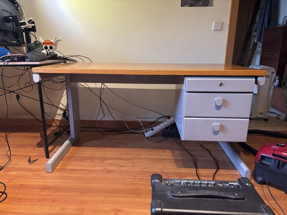 Mesa de Escritório