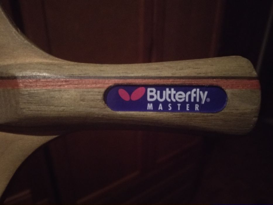 Raquete de ping pong Butterfly master (usada em bom estado)