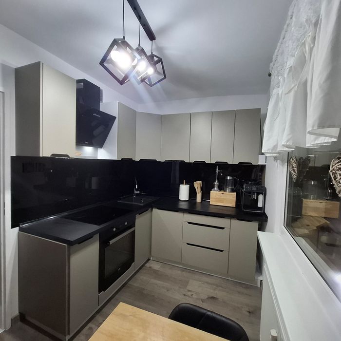 2 Pok. 45m² Balkon - do zamieszkania bez wkładu