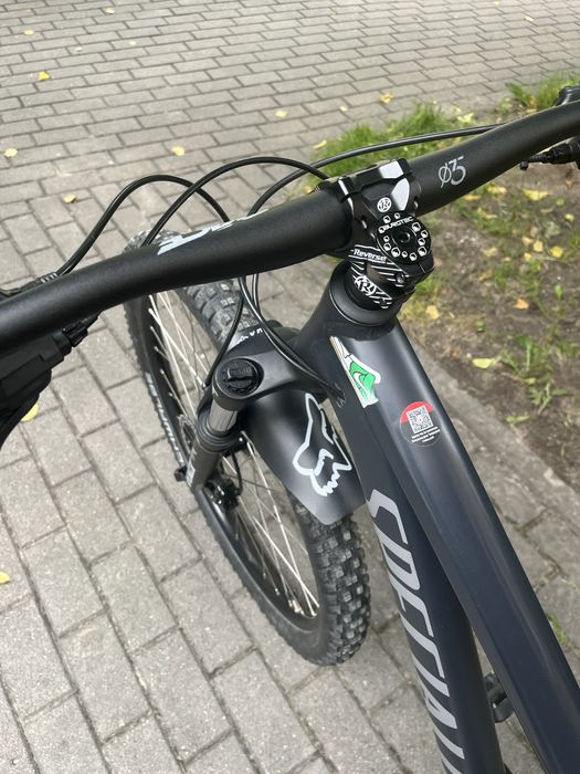 Specialized Rockhopper 27,5 S | Race Face | Reverse | Burgtec | Stamp 1 Gen 2