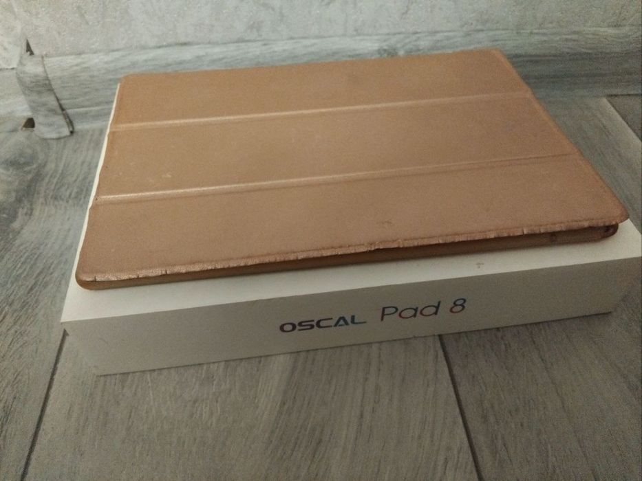 Планшет Oscal Pad 8 продам