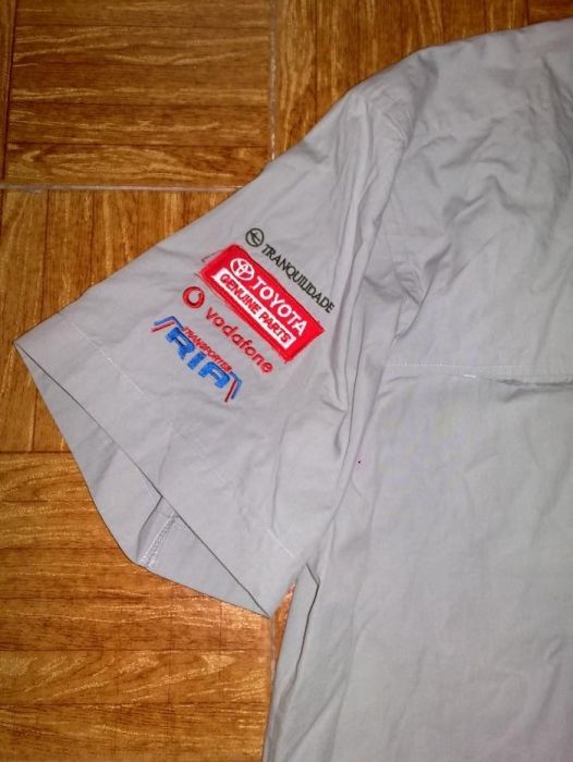 camisa toyota