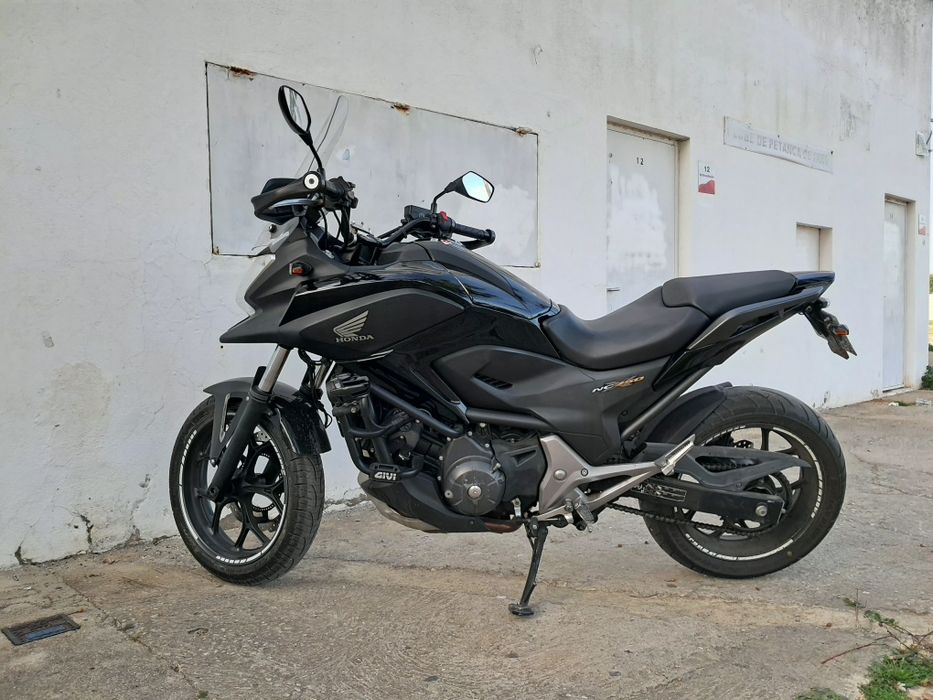 Honda NC750x 2015