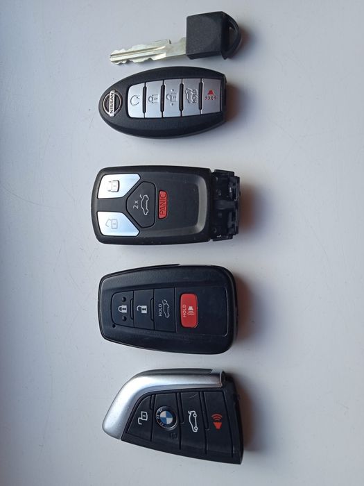 Ключи BMW, AUDI, Nissan.