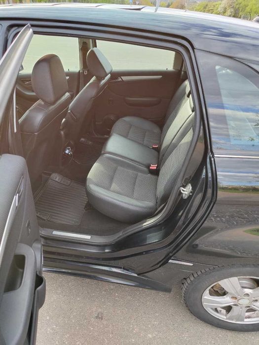 Mercedes-Benz B-Class B 180