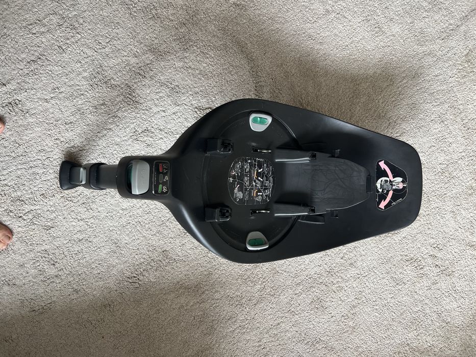 Cadeira auto Cybex Sirona Z com base Isofix