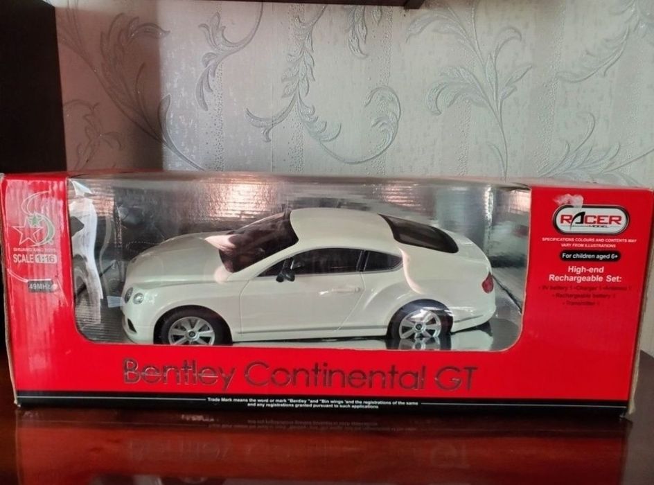 Машина на радиоуправлении/Bentley Continental GT/1:16/Новая/