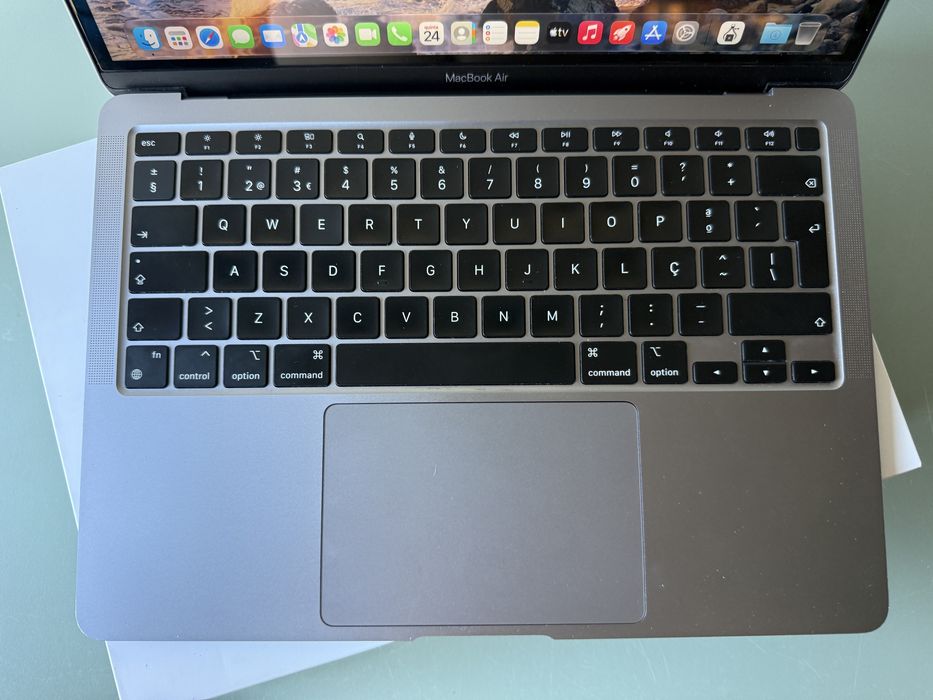 Apple Macbook Air 13” M1 2020
