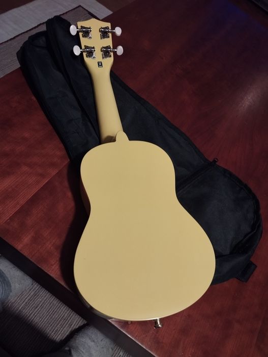 Ukelele Harley Benton