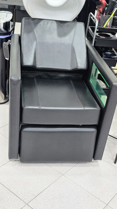 1 cadeira de cabeleireiro