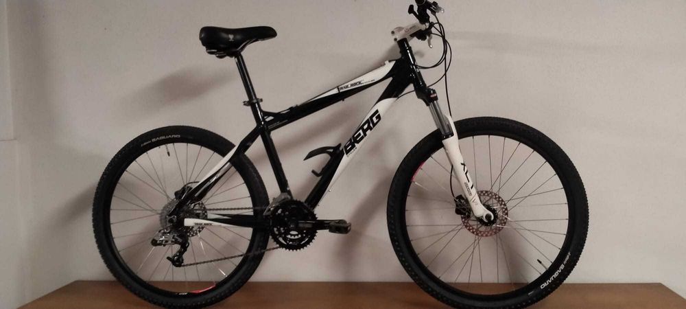 BTT  GT Avalanche 2.0 /  Berg Trail Rock roda 26