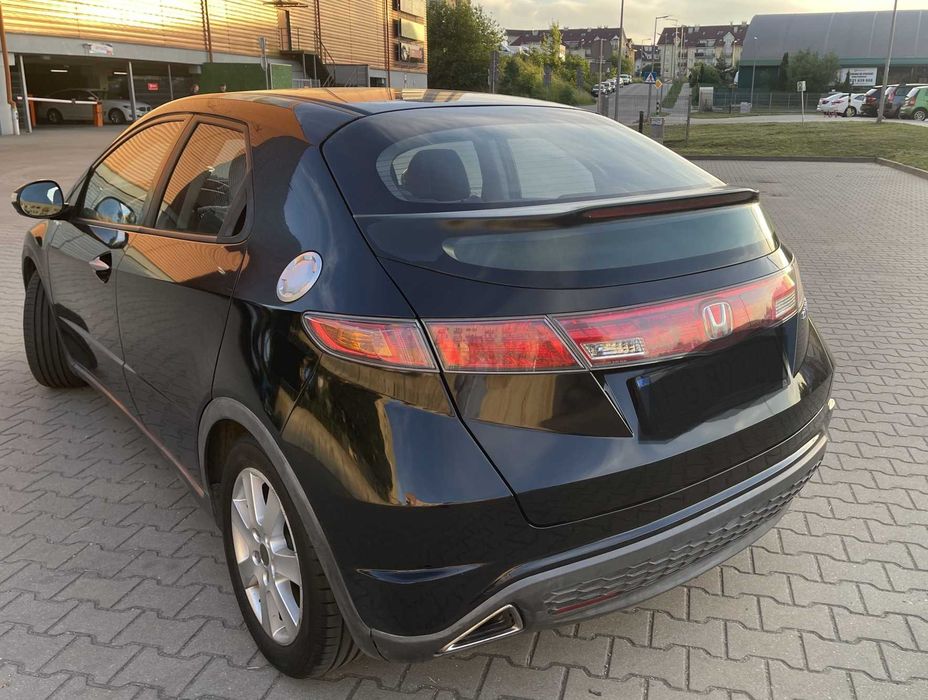 HONDA Civic UFO 1,8