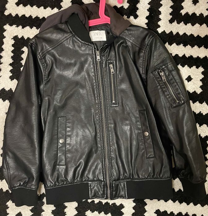 Куртка Zara Італія