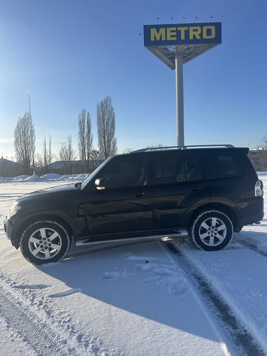 Продам Mitsubishi Pajero Wagon 4 3.8