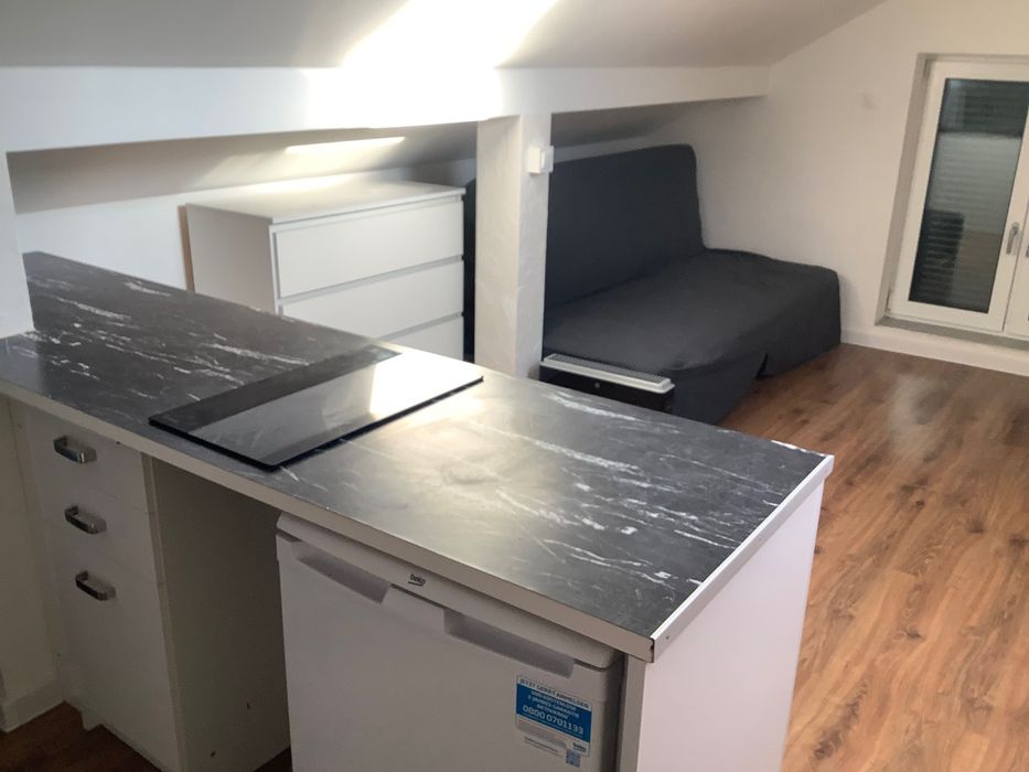 Umeblowany apartament na poddaszu do wynajecia.
