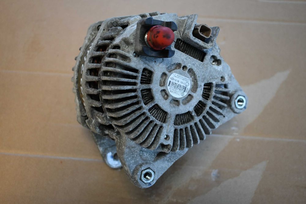 Vivaro Trafic Talento 1.6 DCI 18r alternator 2100  6729R