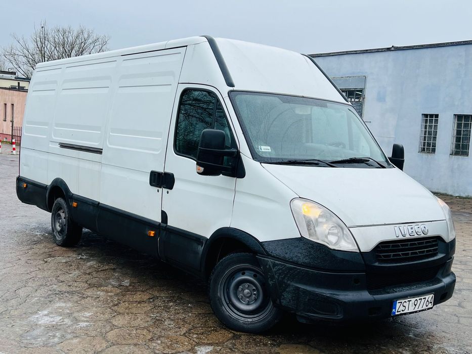 Iveco Daily  Iveco Daily z niezawodnym silnikiem 2.3TD ! MAXI - mały przebieg !